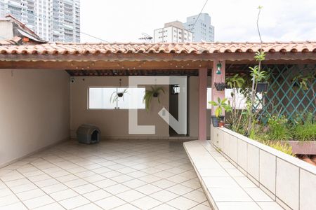 Casa à venda com 211m², 3 quartos e 2 vagasTerraço