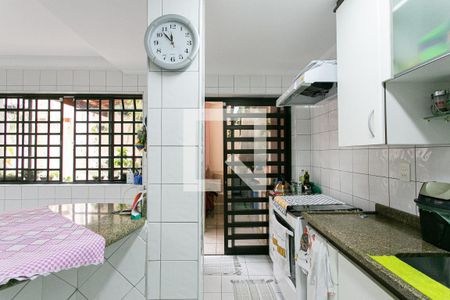 Casa à venda com 211m², 3 quartos e 2 vagasCozinha