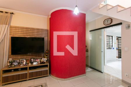 Sala de casa à venda com 3 quartos, 211m² em Vila Gomes Cardim, São Paulo