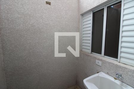 Área de Serviço de apartamento para alugar com 2 quartos, 38m² em Vila Nova York, São Paulo