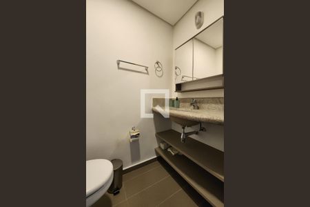 Studio para alugar com 20m², 1 quarto e sem vaga Studio para alugar com 20m², 1 quarto e sem vagaBanheiro