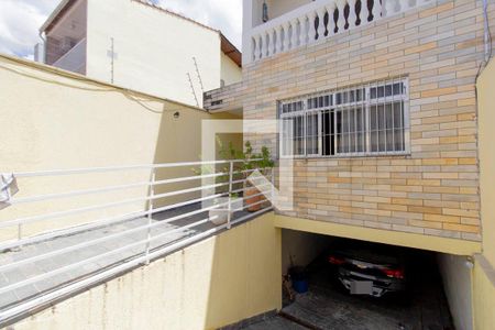 Casa para alugar com 460m², 3 quartos e 4 vagasFachada Interna