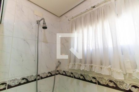 Apartamento à venda com 250m², 3 quartos e 4 vagasBanheiro da Suíte 1