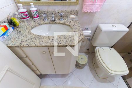 Apartamento à venda com 250m², 3 quartos e 4 vagasBanheiro 