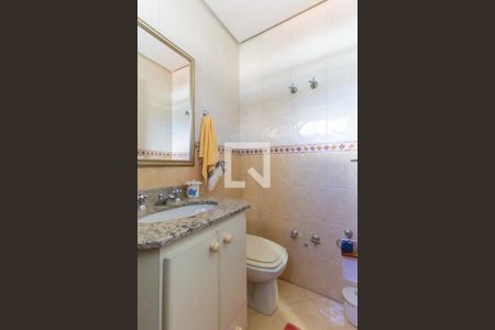 Apartamento à venda com 250m², 3 quartos e 4 vagasBanheiro da Suíte 3