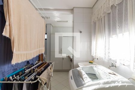 Apartamento à venda com 250m², 3 quartos e 4 vagasLavanderia 