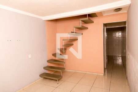 Sala de casa para alugar com 2 quartos, 127m² em Conceição, Diadema
