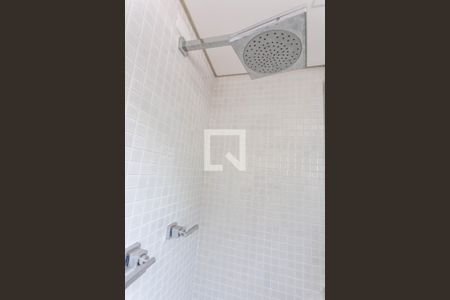 Apartamento à venda com 196m², 4 quartos e 3 vagasBanheiro Social
