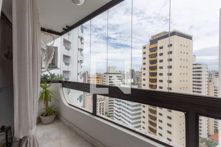 Apartamento à venda com 196m², 4 quartos e 3 vagasVaranda da Sala