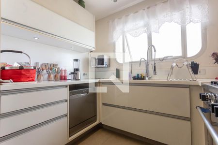 Apartamento à venda com 196m², 4 quartos e 3 vagasCozinha