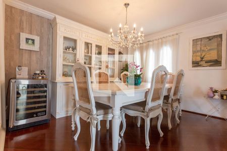 Apartamento à venda com 196m², 4 quartos e 3 vagasSala de Jantar