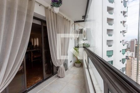 Apartamento à venda com 196m², 4 quartos e 3 vagasVaranda da Sala