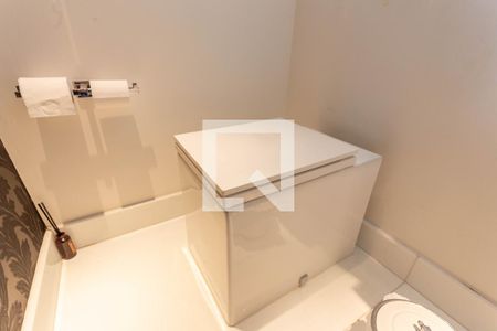 Apartamento à venda com 196m², 4 quartos e 3 vagasBanheiro da Suíte 3