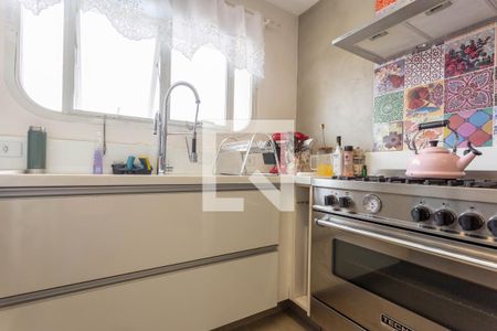 Apartamento à venda com 196m², 4 quartos e 3 vagasCozinha