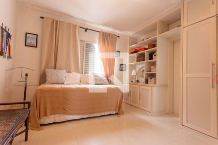 Apartamento à venda com 196m², 4 quartos e 3 vagasSuíte 2