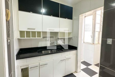 Apartamento para alugar com 86m², 2 quartos e sem vagaCozinha 