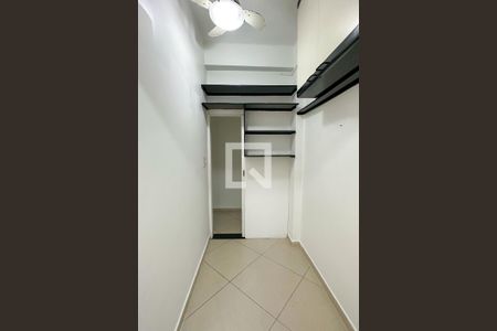 Apartamento para alugar com 86m², 2 quartos e sem vagaQuarto de serviço 