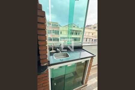 Cozinha  de apartamento para alugar com 2 quartos, 86m² em Copacabana, Rio de Janeiro