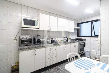 Apartamento à venda com 146m², 3 quartos e 2 vagasCozinha