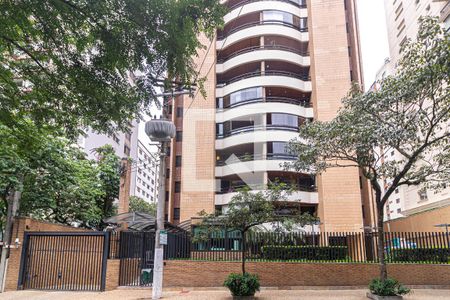 Apartamento à venda com 146m², 3 quartos e 2 vagasFachada