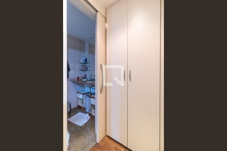 Apartamento à venda com 146m², 3 quartos e 2 vagasCorredor