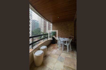 Apartamento à venda com 146m², 3 quartos e 2 vagasVaranda da Sala