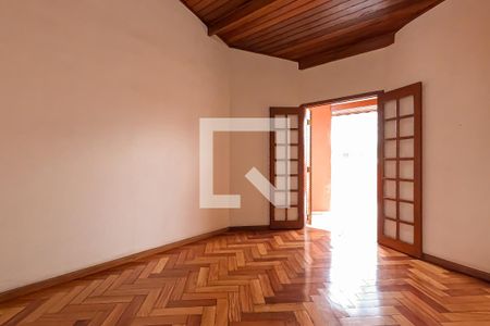 Casa à venda com 179m², 4 quartos e 1 vagaSuíte 2