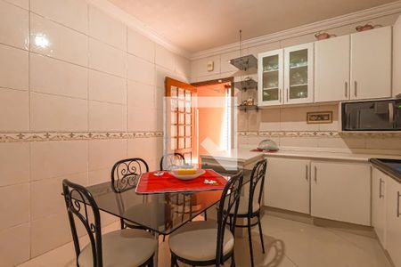 Casa à venda com 179m², 4 quartos e 1 vagaCozinha