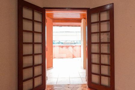 Casa à venda com 179m², 4 quartos e 1 vagaSuíte 2