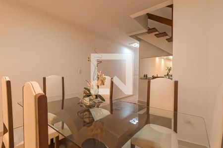 Sala de casa à venda com 4 quartos, 179m² em Parque Renato Maia, Guarulhos