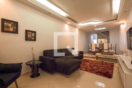 Sala de casa à venda com 4 quartos, 179m² em Parque Renato Maia, Guarulhos