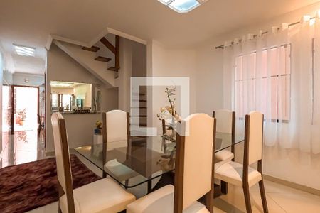 Sala de casa à venda com 4 quartos, 179m² em Parque Renato Maia, Guarulhos