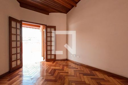 Casa à venda com 179m², 4 quartos e 1 vagaSuíte 2