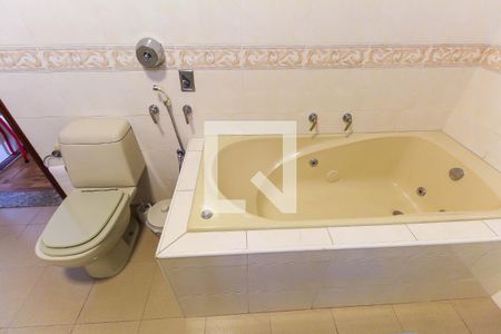 Casa à venda com 281m², 3 quartos e 4 vagas Casa à venda com 281m², 3 quartos e 4 vagasBanheiro do Quarto 1