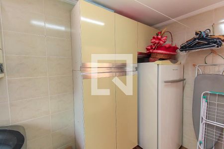 Casa à venda com 281m², 3 quartos e 4 vagas Casa à venda com 281m², 3 quartos e 4 vagasÁrea de Serviço