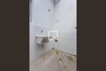 Casa para alugar com 35m², 1 quarto e sem vaga Casa para alugar com 35m², 1 quarto e sem vagaÁrea de Serviço