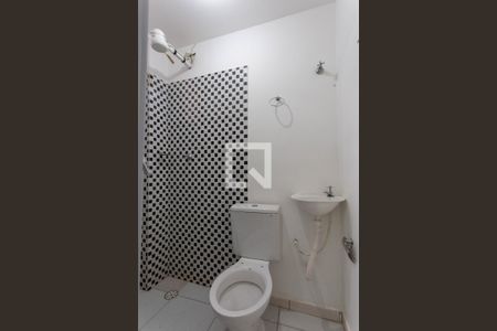 Banheiro de casa para alugar com 1 quarto, 35m² em Sacoma, São Paulo