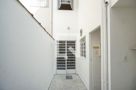 Casa para alugar com 120m², 2 quartos e 1 vagaQuintal