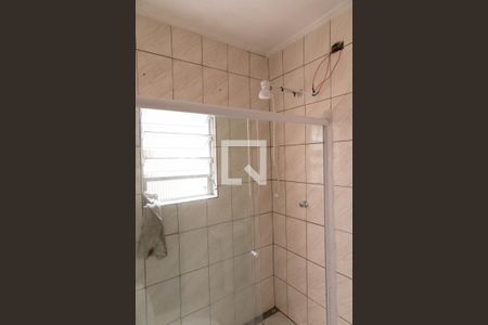 Banheiro de apartamento à venda com 1 quarto, 50m² em Vila Nogueira, Diadema