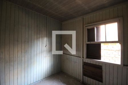 Quarto 2 de casa à venda com 3 quartos, 310m² em Jardim Itu, Porto Alegre