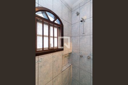 Casa para alugar com 87m², 2 quartos e 3 vagas Casa para alugar com 87m², 2 quartos e 3 vagasBanheiro da Suíte