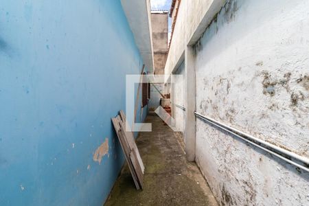 Casa para alugar com 87m², 2 quartos e 3 vagasCorredor Lateral