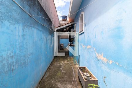 Casa para alugar com 87m², 2 quartos e 3 vagas Casa para alugar com 87m², 2 quartos e 3 vagasCorredor Lateral