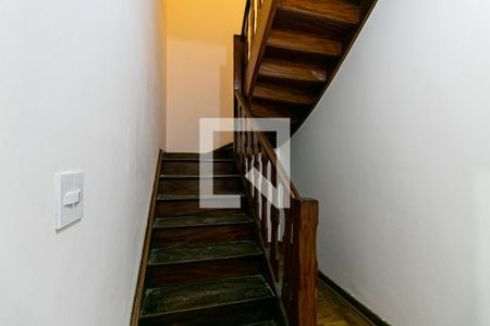 Escadas de casa à venda com 2 quartos, 125m² em Tatuapé, São Paulo