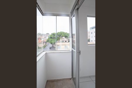Varanda da sala 1 de apartamento para alugar com 3 quartos, 120m² em Santa Rosa, Belo Horizonte