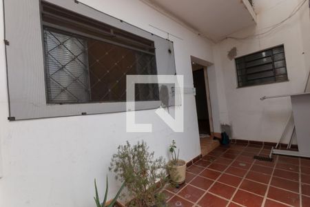 Casa à venda com 60m², 1 quarto e 1 vagaÁrea de serviço
