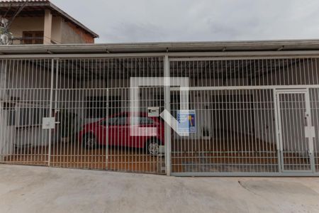 Casa à venda com 60m², 1 quarto e 1 vagaFachada
