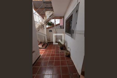 Casa à venda com 60m², 1 quarto e 1 vagaÁrea de serviço
