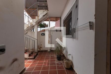 Casa à venda com 60m², 1 quarto e 1 vagaÁrea de serviço
