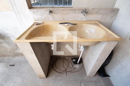 Área de Serviço de casa para alugar com 1 quarto, 65m² em Jardim Roberto, Osasco